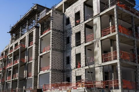 Что считать гарантийным случаем по договору подряда