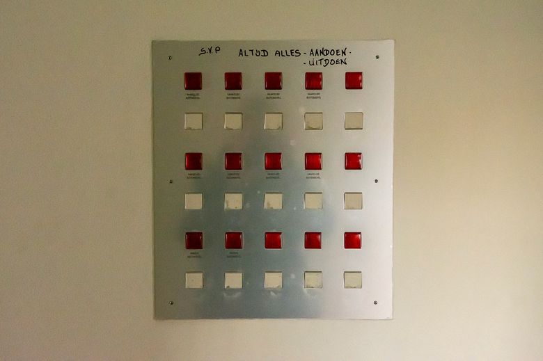 Чем KNX отличается от беспроводных протоколов Zigbee и Z-Wave