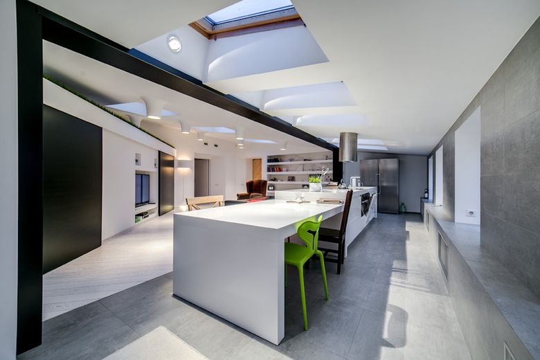 1. Heshi Design