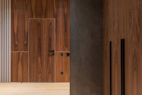 Что такое скрытая дверь и чем она отличается от обычной межкомнатной